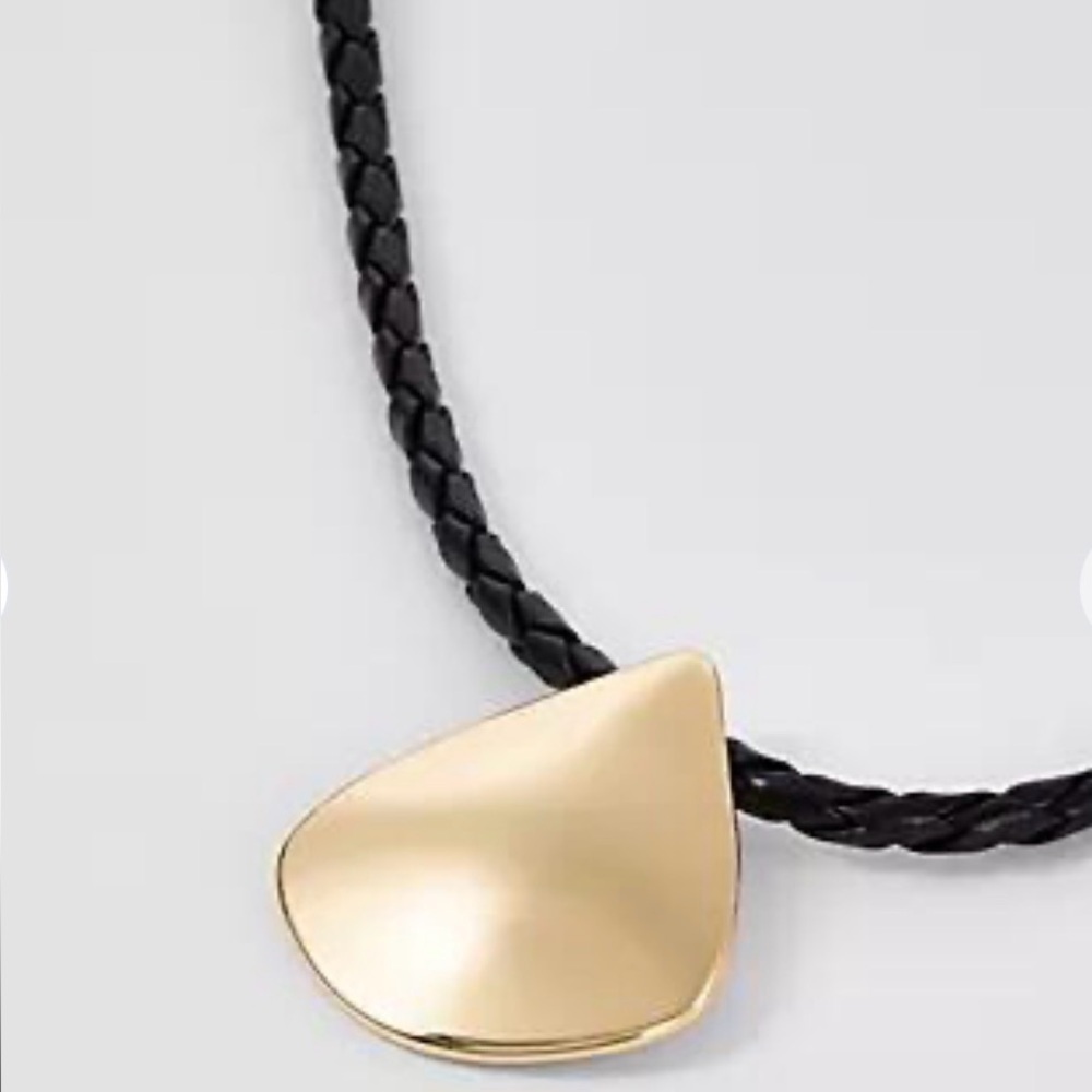 NWT Ann Taylor Braided Rope Metal Pendant Necklace - Picture 2 of 3